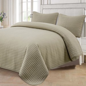 Egyptian Linens Checkered Quilts & Coverlet Set - 1 of 4