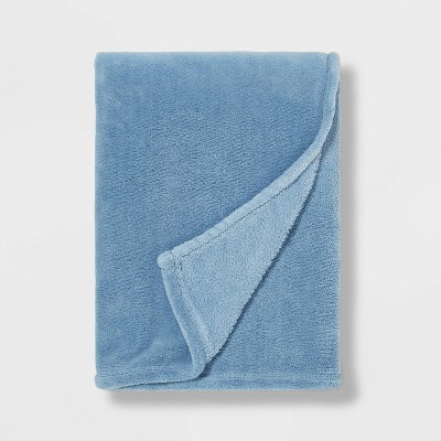 Full/Queen Plush Blanket Blue - Pillowfort™