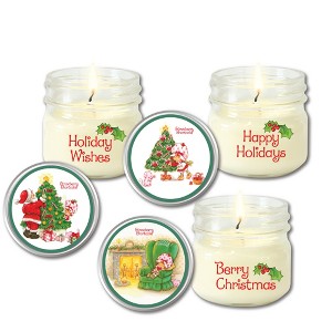 Courtside Market Strawberry Shortcake Happy Holidays 4 oz Candle Set - 1 of 3