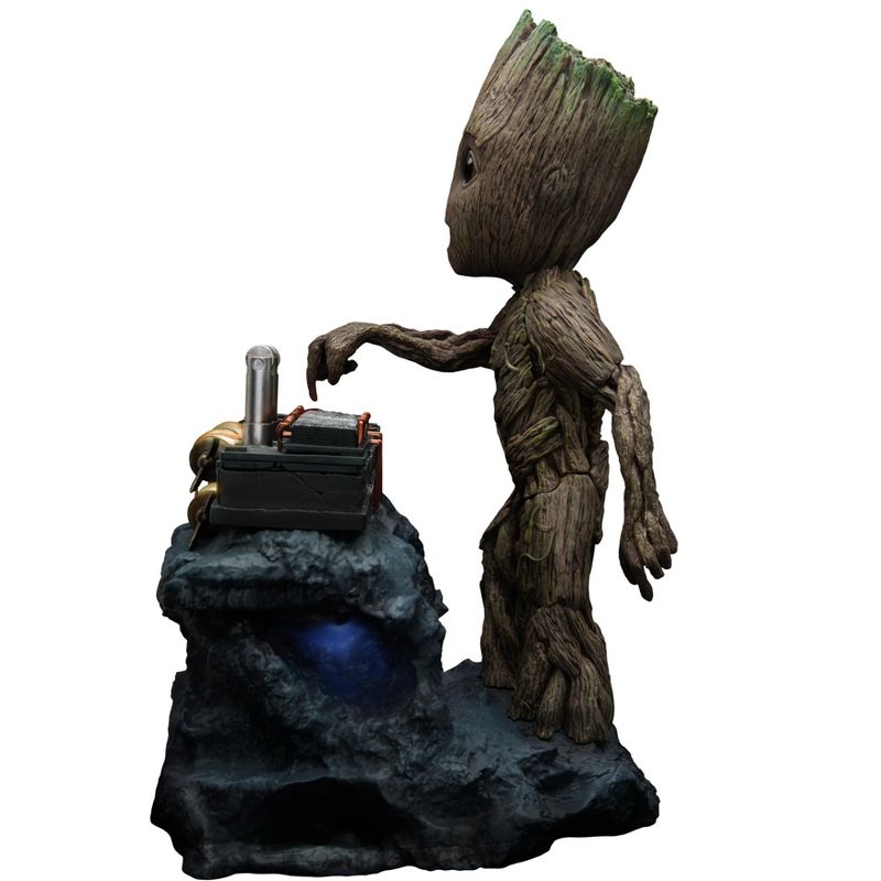 MARVEL Guardians of the Galaxy Vol. 2 Groot (Life Size), 3 of 8