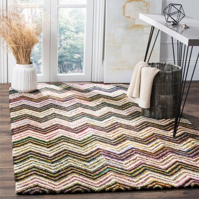 Ivory and Black Hand-Tufted Wool Chevron Area Rug