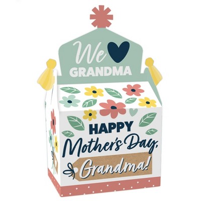 Big Dot of Happiness Grandma, Happy Mother's Day - Treat Box Party Favors - We Love Grandmother Goodie Gable Boxes - Set of 12