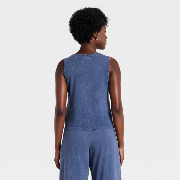 Top de tirantes de jersey con botones al frente para mujer - Universal Thread™ 2