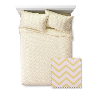 Chevron Sheet Set - Pillowfort , Size: QUEEN, Gerbera Yellow