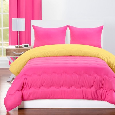 Full/Queen Reversible Comforter with Sham Set Magenta/Laser Lemon - Crayola