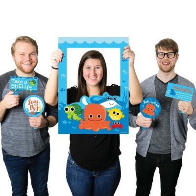 Big Dot of Happiness Under the Sea Critters - Birthday Party or Baby Shower Selfie Photo Booth Picture Frame and Props - Printed on Sturdy Material