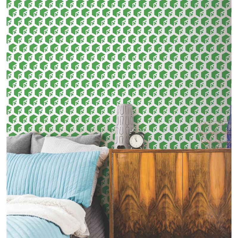 Minecraft Creeper Face Peel and Stick Kids&#39; Wallpaper Green - RoomMates, 3 of 9