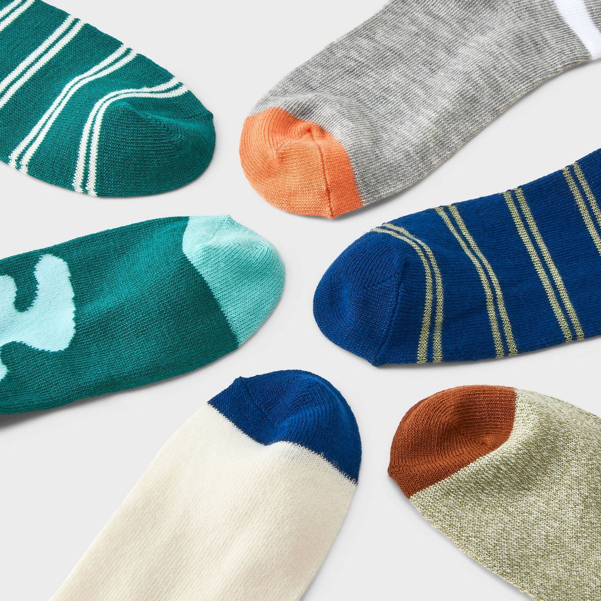 Boys' 7pk Outdoor Ankle Socks - Cat & Jack™ - thumbnail 3