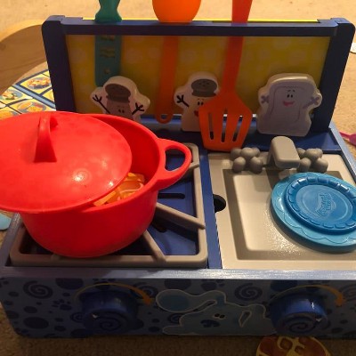 Just Play Blue's Clues & You! Cook-Along Pretend Play Kitchen Set, Inc –  UnitedSlickMart