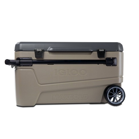 Igloo cooler best sale with wheels target