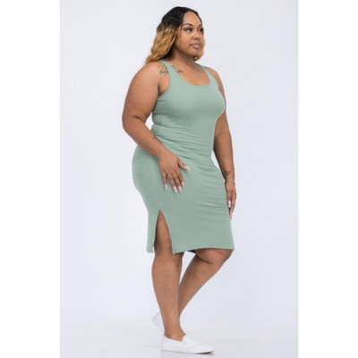 I AM A FASHION JUNKY Plus Size Ribbed Side Slit Tank Midi Dress