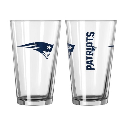 NFL New England Patriots Gameday Pint Glass - 16oz