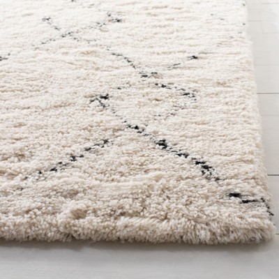Ivory and Black Hand-Tufted Wool Shag Area Rug, 5' x 8'