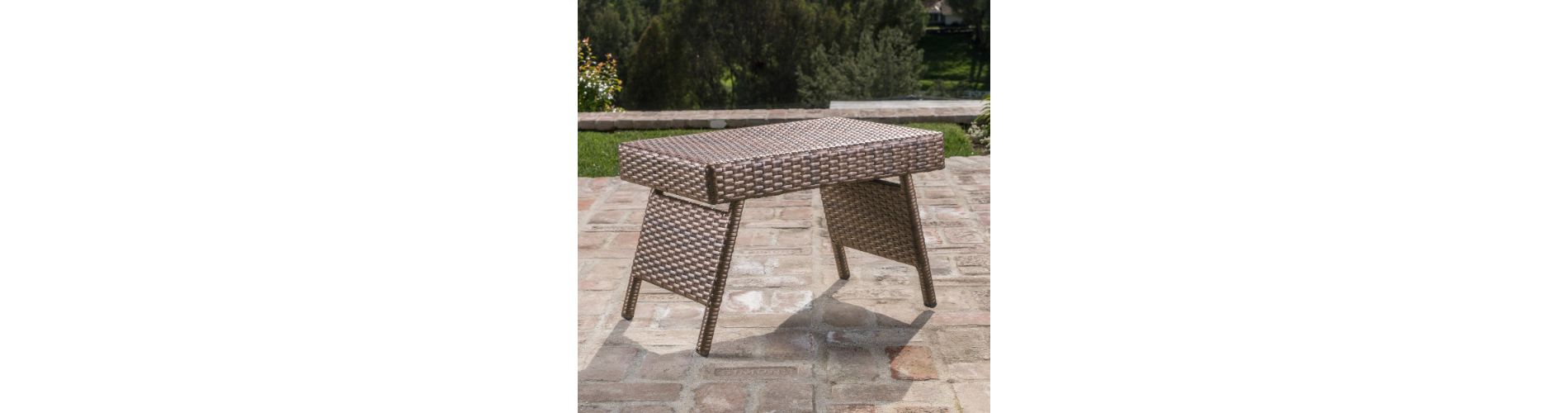 Lyngins Faux Rattan Outdoor End Table, 24" Wide Wicker Accent Table for Patio, Garden Use, Mocha Patio End Table, Outdoor Side Table