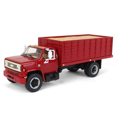First Gear 1/34 Red 1970s Chevrolet C65 Grain Truck w/ Red Dump Body & Corn Load 10-4253