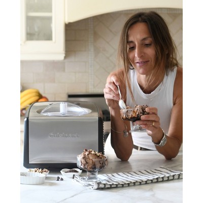 1.5 Quart Black and Stainless Steel Automatic Ice Cream Maker