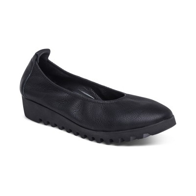 Aetrex Brianna Slip On