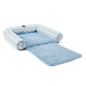 NICOLE MILLER NEW YORK PET Kendall Fluted Geo Cozy Couch Protector Pet Bed - 1 of 4