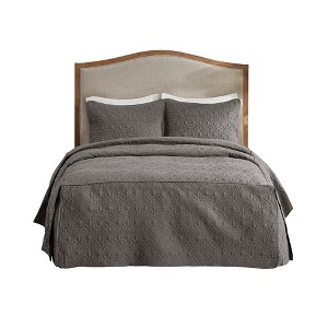 Gracie Mills Sandy 3 Piece Split Corner Classic Pleated Quilted Bedspread Set - 1 of 4