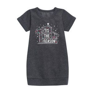 - Barbie - Holidays & Christmas Graphic Short Sleeve Fleece Dress - 1 of 3