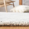 Metro MET505 Hand Tufted Indoor Rug - Safavieh - 4 of 4
