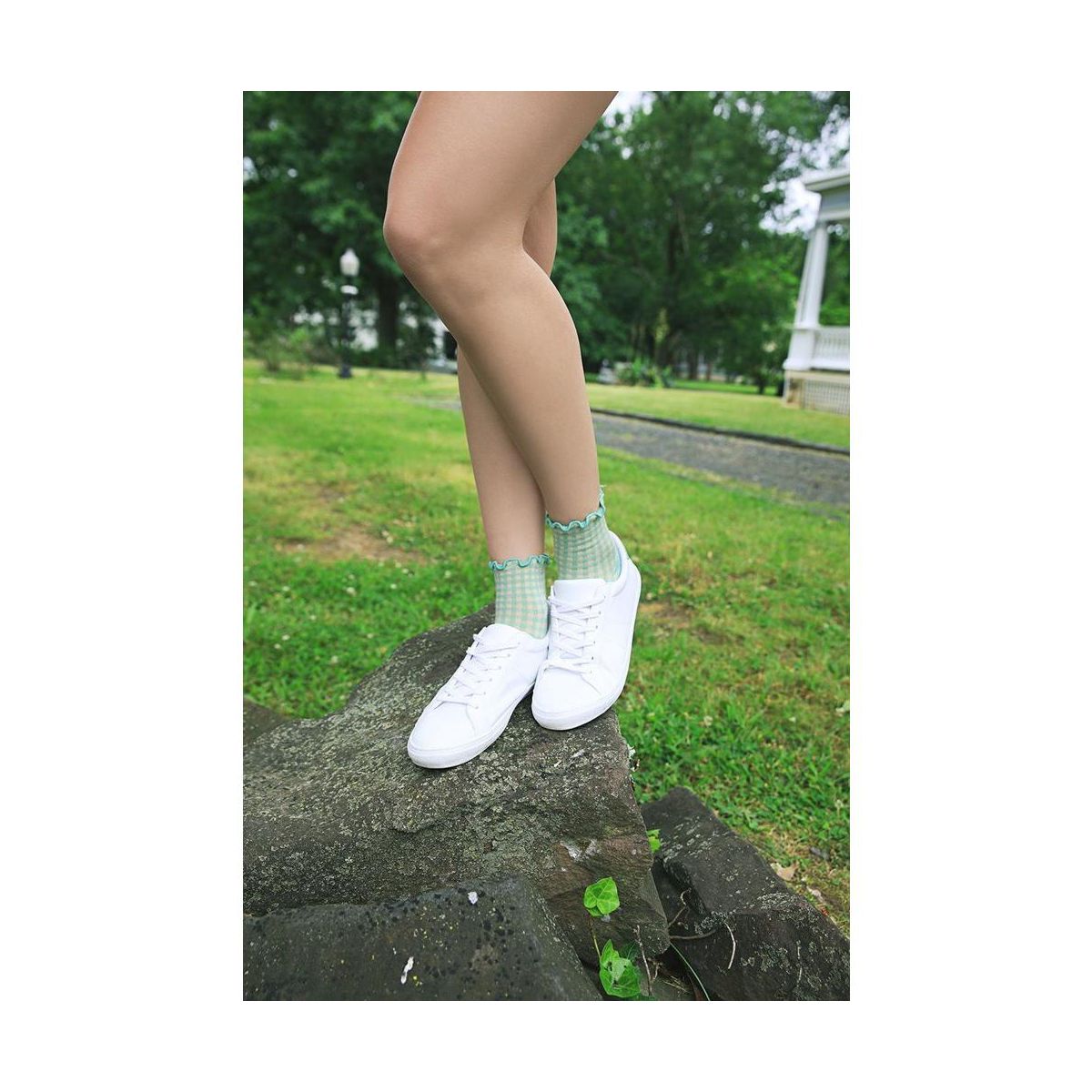Memoi Women's Gingham Cotton Blend Ruffle Cuff Anklet Socks - thumbnail 10