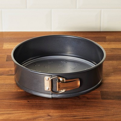 Mickey Mouse Nonstick 9-Inch Round Springform Pan