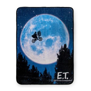 Silver Buffalo E.T. The Extra-Terrestrial Bike Moon Fleece Throw Blanket | 45 x 60 Inches - 1 of 4