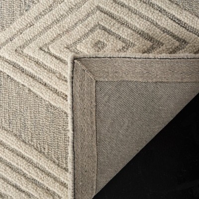 Ivory Floral Elegance Hand-Tufted Wool Area Rug, 8' x 10'