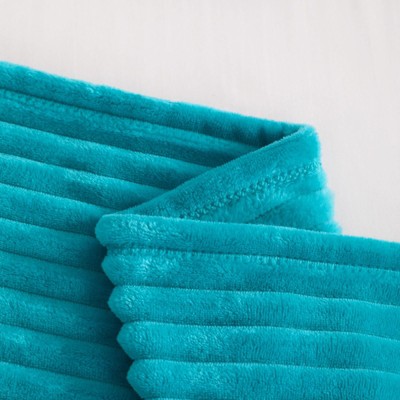 Soft Plush Teal Fleece Throw Blanket, 50" x 60"