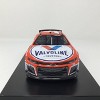 Kyle Larson 2022 Valvoline Elite 1:24 Diecast - 3 of 4