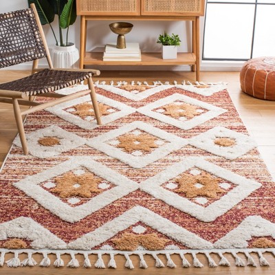 Ivory and Rust Diamond Braided Shag Area Rug