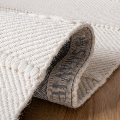 Ivory Elegance 4' x 6' Hand-Tufted Wool Rectangular Rug