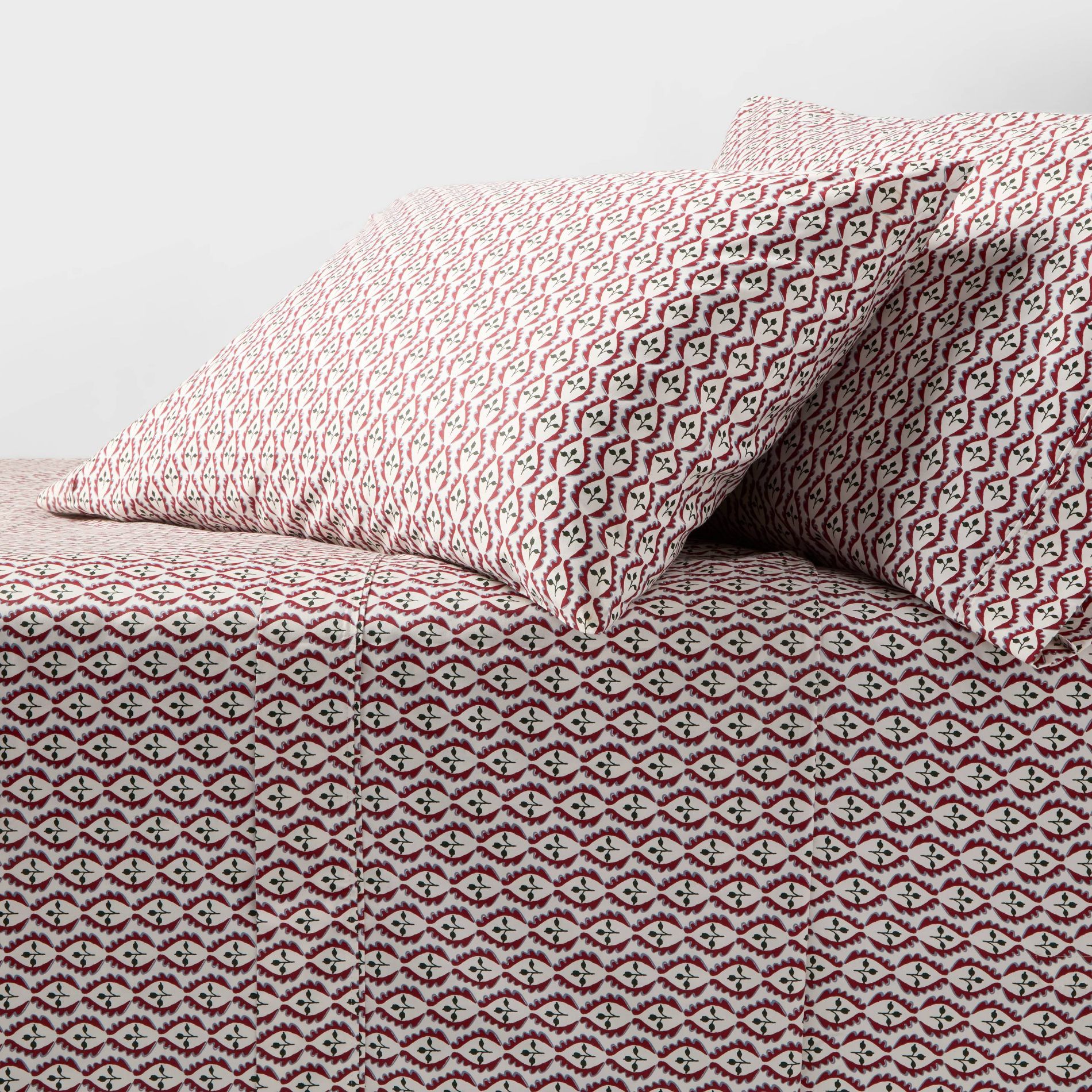 Queen 400 Thread Count Holiday Performance Sheet Set Woodblock Leaf - Threshold™