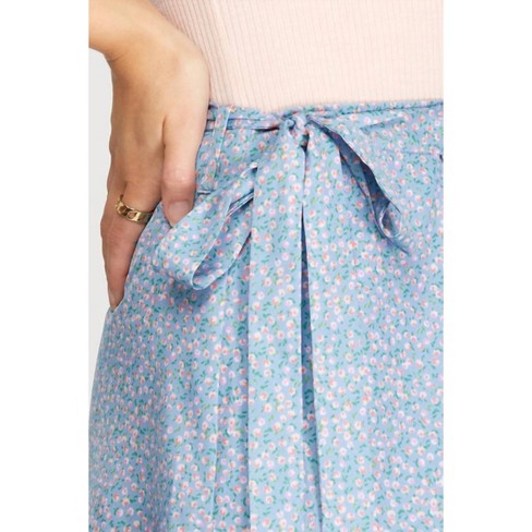 Women's Tulip Skirt - SHE + SKY - image 1 of 3