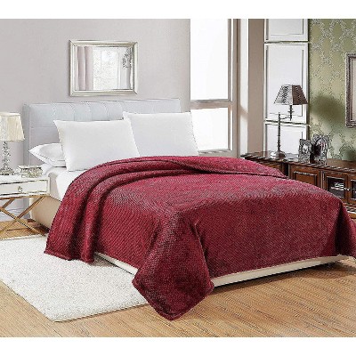 Kate Aurora Ultra Soft & Plush Lightweight Burgundy Queen Sized Textured Fleece Throw Blanket