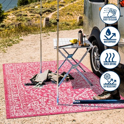 Fuchsia and Light Gray 9' x 12' Bohemian Medallion Rug