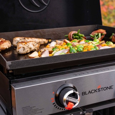 Blackstone 2 Burner 22&#34; Tabletop Griddle Front with Hood 24000 BTU Gas Grill 2144 - Black