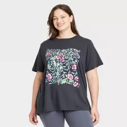 Women's Plus Size Short Sleeve Graphic T-Shirt - Ava & Viv™