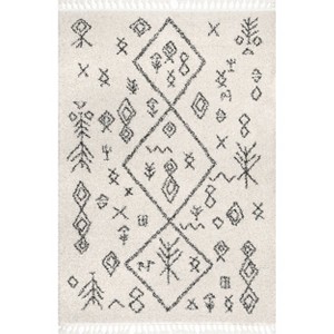 Nuloom Kayla Moroccan Abstract Tassel Indoor Area Rug, 4' x 6', Off White - 1 of 4