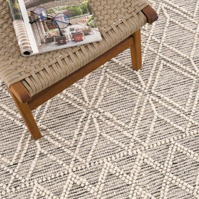 Ivory and Black Handwoven Wool and Cotton 3' x 5' Rug