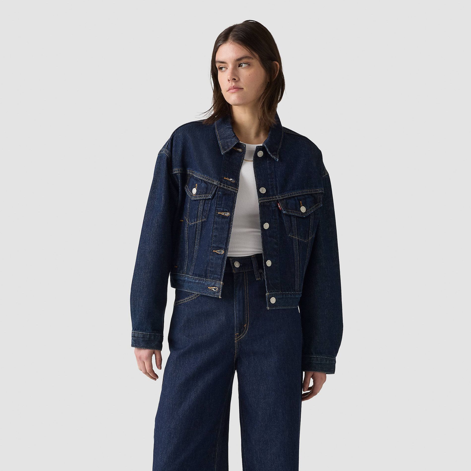 Levi's® Women's Shrunken 90's Trucker Jacket - Shaded View M