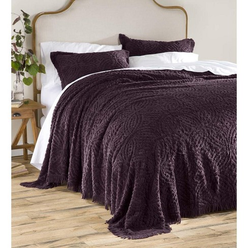 Wedding Ring Oversized Tufted Chenille Bedspread With Fringed Edge