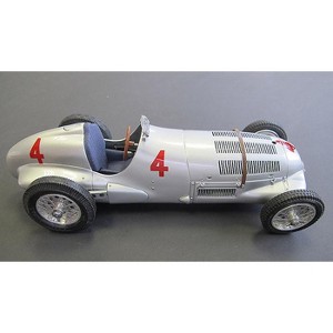 Mercedes W125 #4 Richard Seaman 1937 GP Donington Limited to 1000pc Worldwide 1/18 Diecast Model Car by CMC - 1 of 3