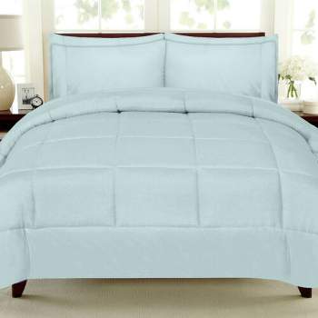 2pc Twin/Twin XL Windsor Reversible Down Alternative Comforter Set with 3M  Stain Resistance Finishing Navy/Light Blue