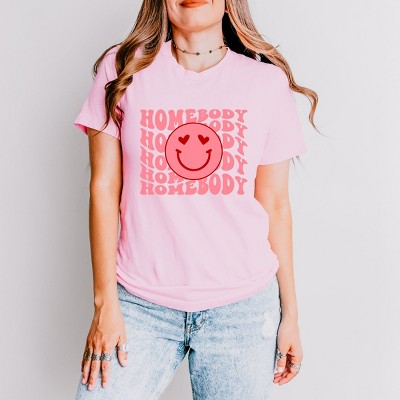 Simply Sage Market Homebody Stacked Smiley Face Short Sleeve Tee