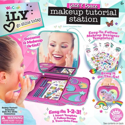 iLY Face & Trace Makeup Tutorial Station Beauty Playset