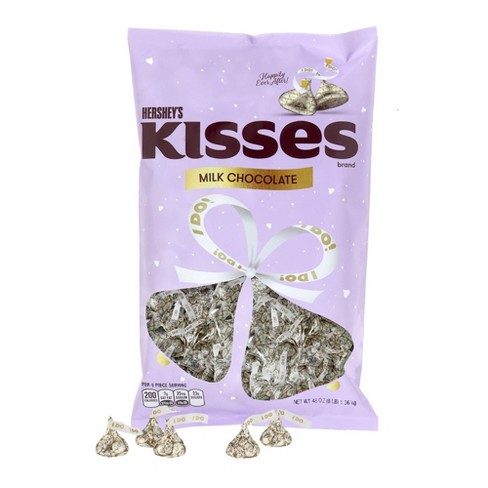 HERSHEY'S KISSES Milk Chocolates with Almonds in Gold Foils - 66.7oz Candy  Bag