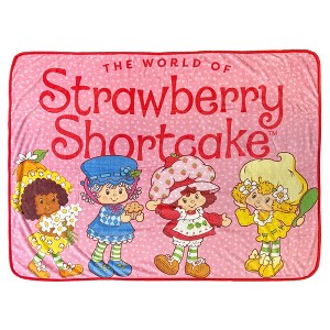 The World of Strawberry Shortcake Blanket Best Friends Plush Fleece Throw - 1 of 4