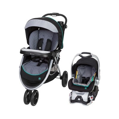 baby blue stroller and carseat